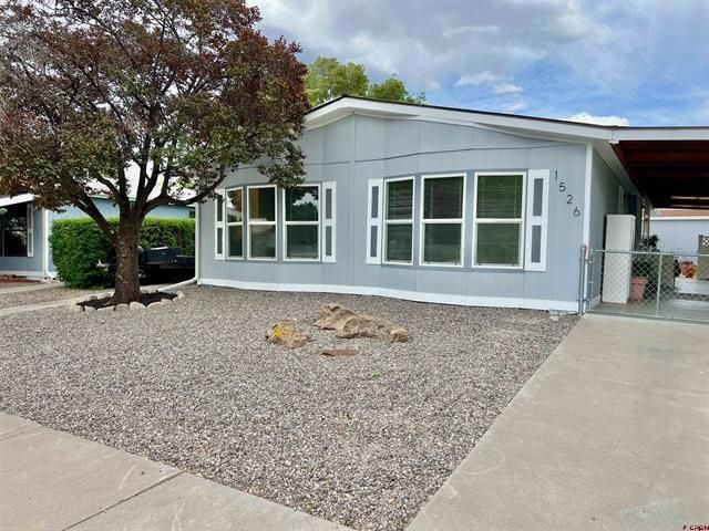 $349,900 | 1526 Arizona Street | Montrose