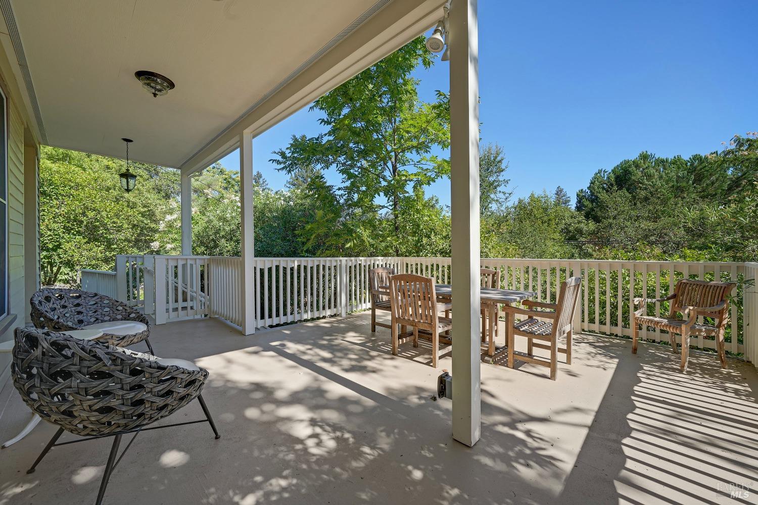 Victorian - Front Porch