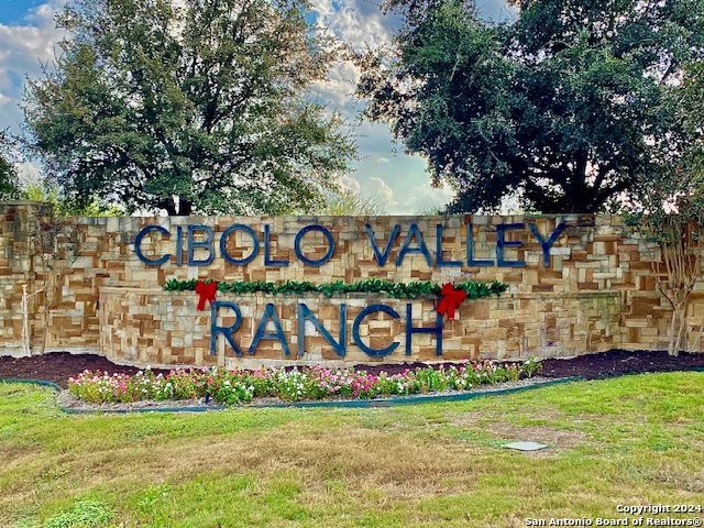 $355,000 | 616 Saddlehorn Way | Cibolo Valley Ranch