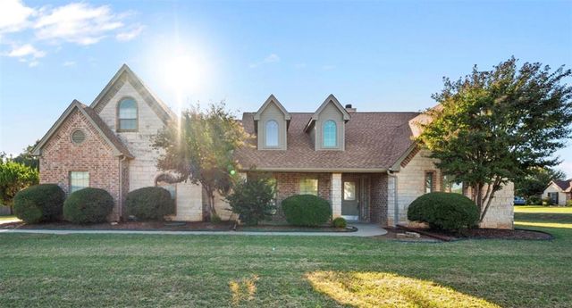 $520,000 | 3235 Crossbridge Circle