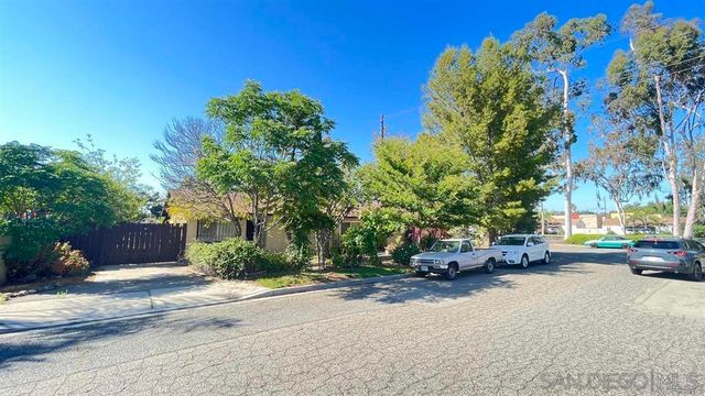 $989,000 | 510-512 West 12th Avenue | Central Escondido