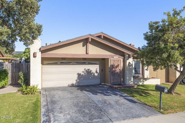 $820,000 | 1248 Bobwhite Court | Montalvo