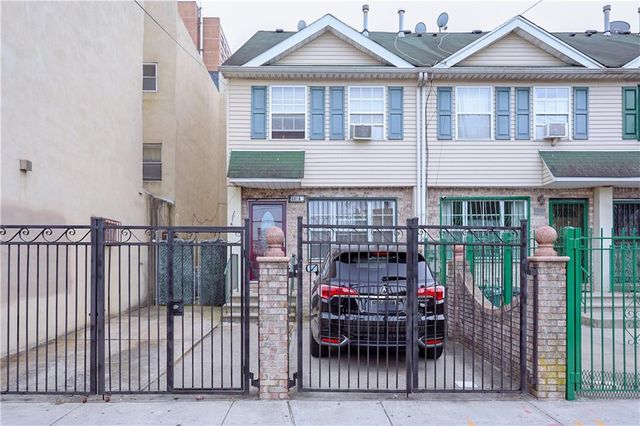 $785,000 | 2016 Mermaid Avenue | Coney Island