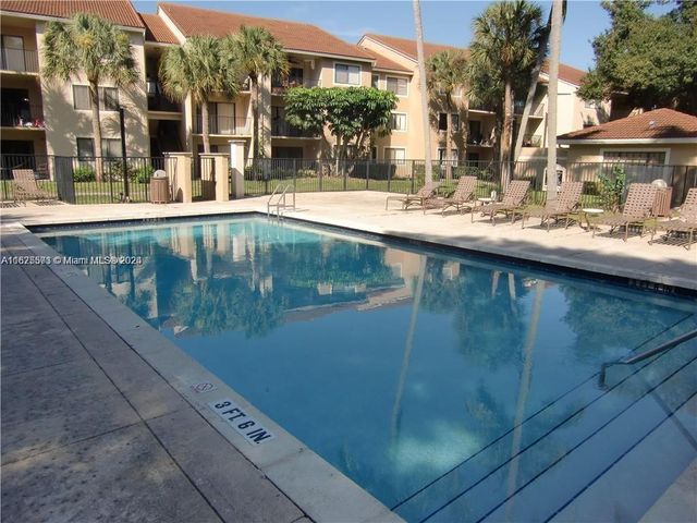 $285,000 | 9266 West Atlantic Boulevard, Unit 1032 | Shadow Wood