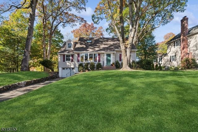 $775,000 | 3 Green Knolls Road | Morris Township