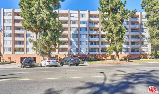 $420,000 | 421 South Lafayette Park Place, Unit 607 | Westlake