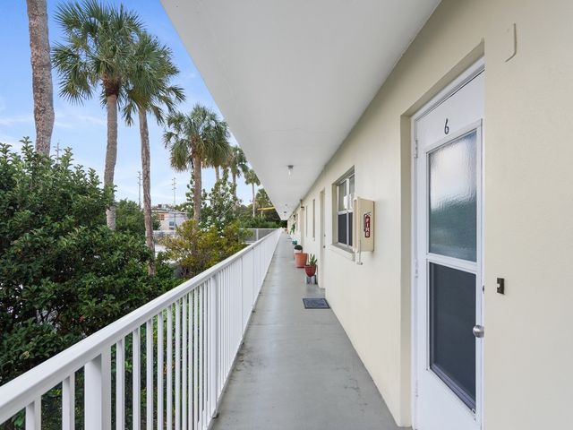 $145,000 | 677 Royal Palm Boulevard, Unit 6 | Royal Park