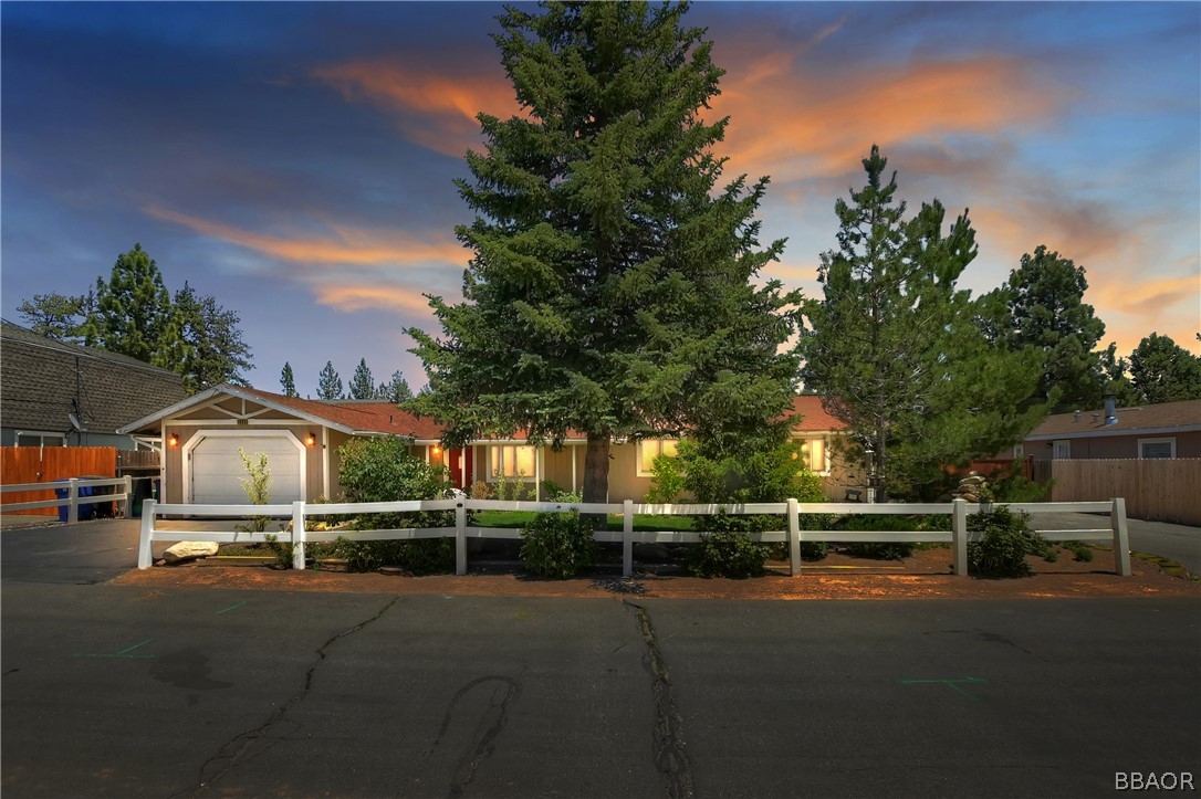 a view of an outdoor space and yard