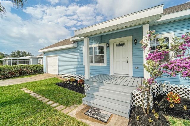 $2,375 | 2119 67th Street | Offatts Bayou