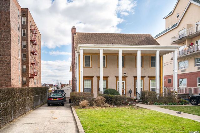 $1,980,000 | 178-46 Wexford Terrace | Jamaica Estates