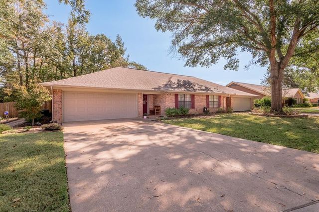 $232,500 | 128 Oakview Drive | Nacogdoches