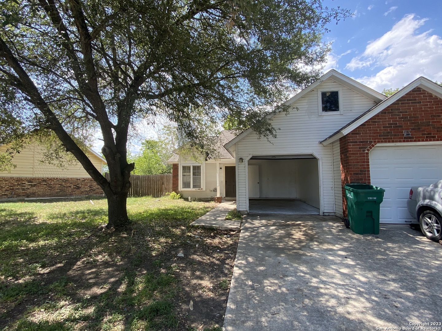 Duplexes for rent discount in converse tx