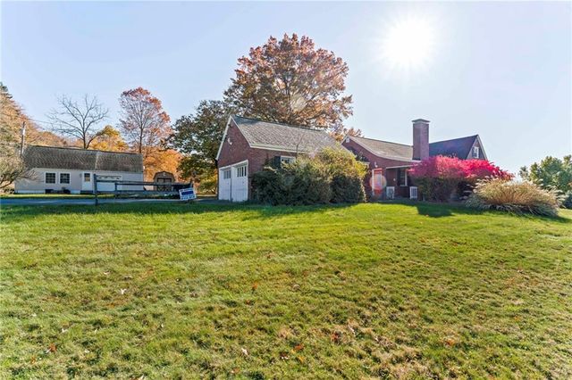 $899,000 | 381 English Road | Allegheny-North