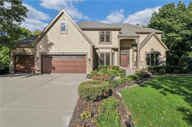 $729,000 | 12813 Catalina Street | Shawnee Mission