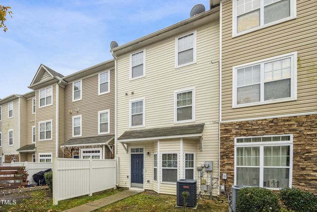 $230,000 | 341 Gilman Lane, Unit 110 | Southeast Raleigh