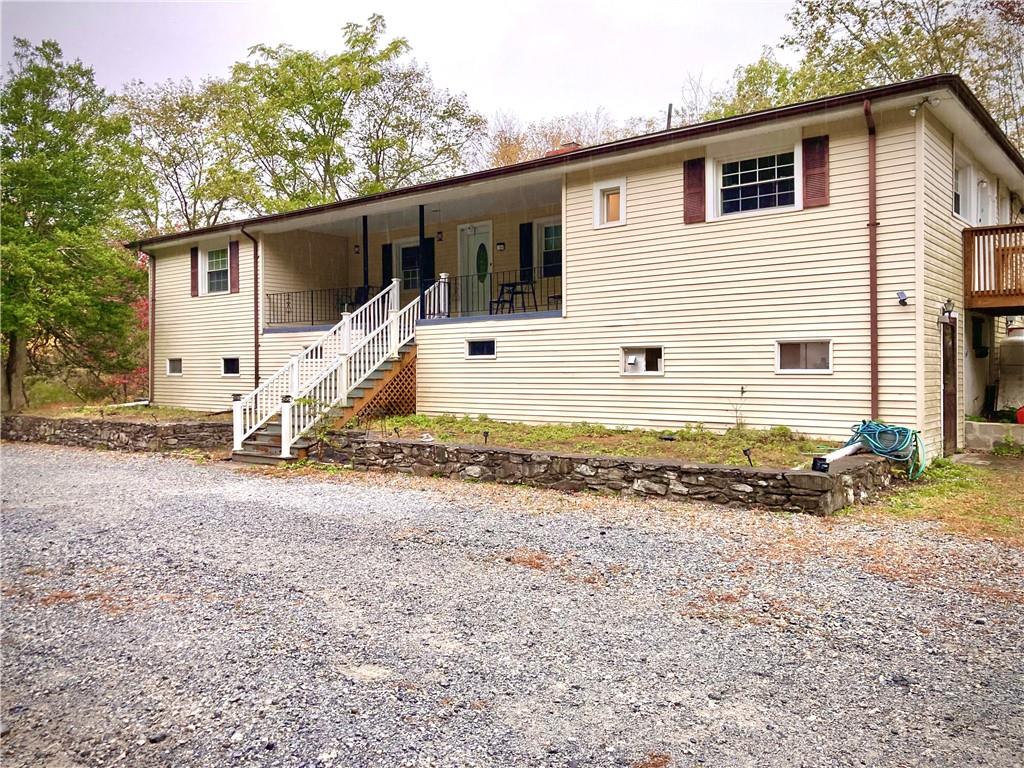 View of front facade with a porch