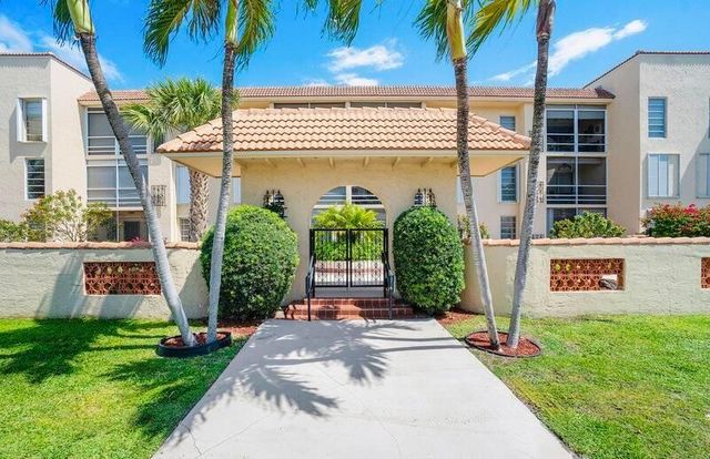 $214,000 | 331 Southwest 8th Street, Unit 2CE | Boca Raton Square Gateway