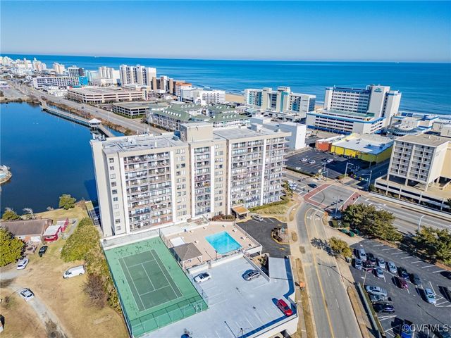 $435,000 | 500 Pacific Avenue, Unit 203 | Oceanfront