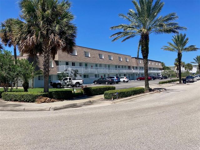 $185,000 | 55 Vining Court, Unit 208 | Downtown Ormond Beach