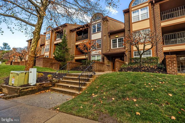 $209,000 | 2149 Woodbox Lane, Unit 2149B | Pikesville