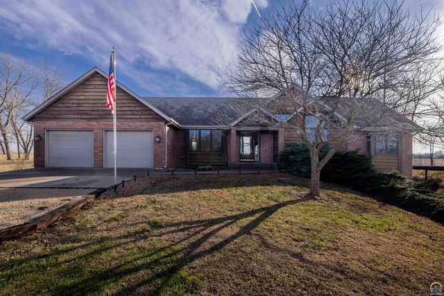 $435,000 | 7321 Southeast 37th Street | Tecumseh Township - Shawnee County