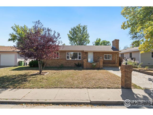 $398,000 | 410 Crescent Drive | East Central Loveland