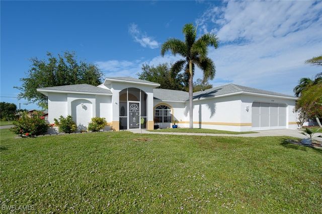 $369,000 | 4344 Southwest 1st Avenue | Cape Coral