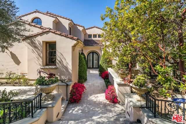 $9,850,000 | 2167 Sheringham Lane | Bel Air-Holmby Hills