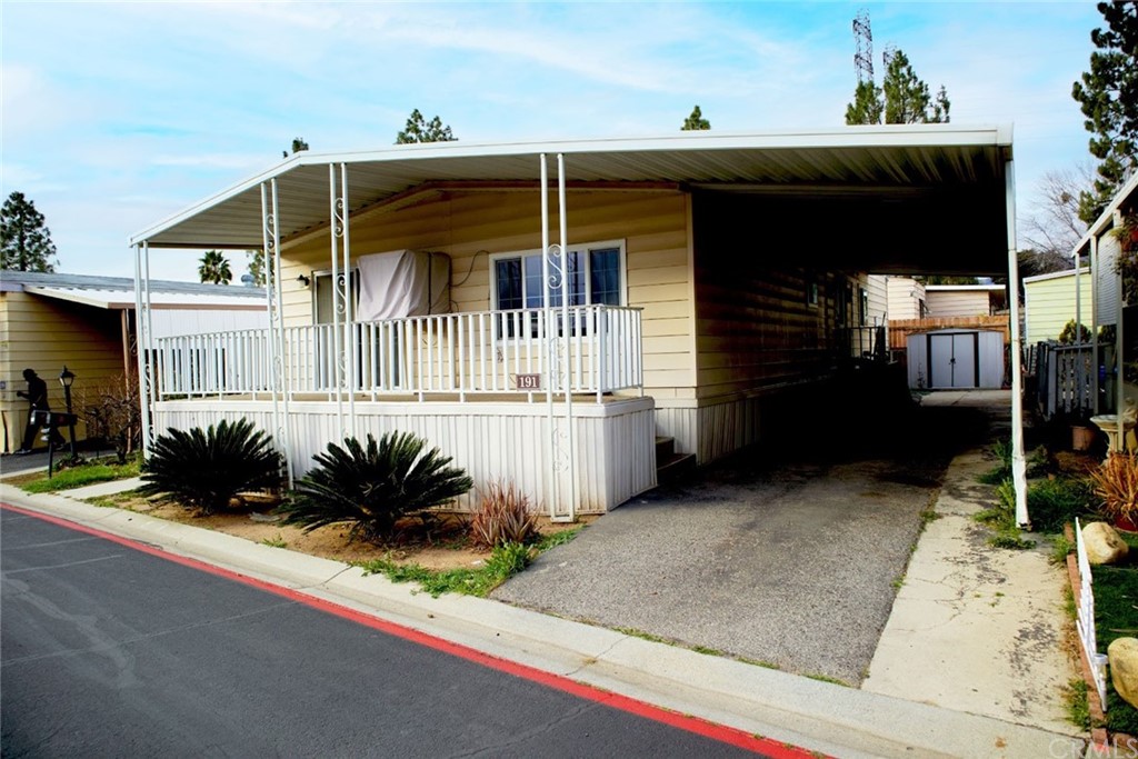 1425 Cherry Avenue Unit 191 Beaumont CA 92223 Compass