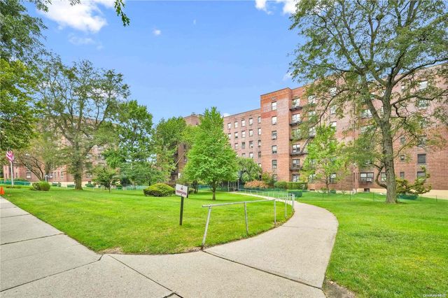 $325,000 | 25-34 Union Street, Unit 1C | Flushing