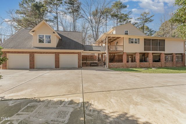 $810,000 | 6301 King Lawrence Road | East Cary