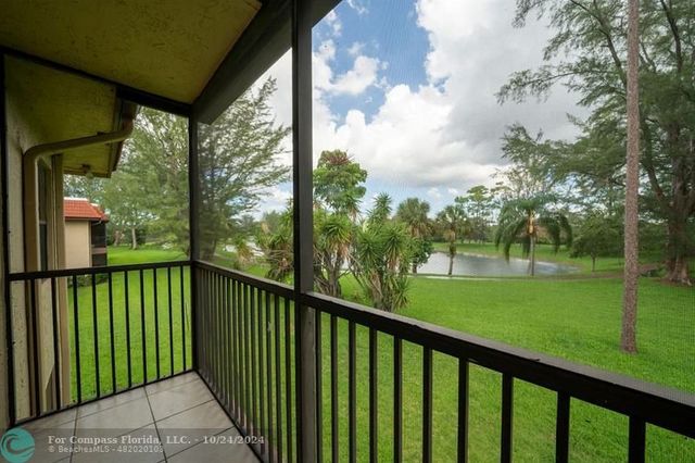 $2,000 | 21894 Lake Forest Circle, Unit 201 | Boca del Mar