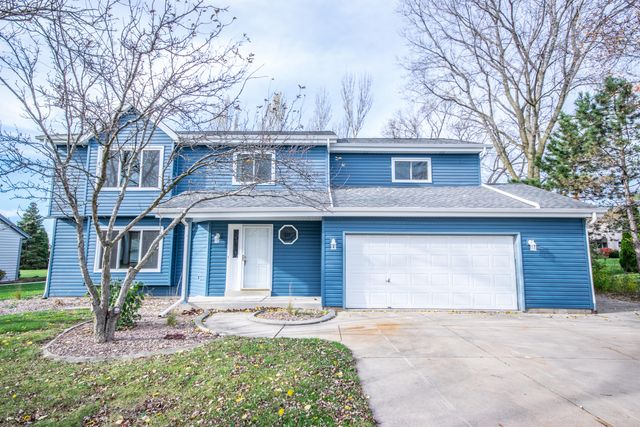 $519,900 | 4863 South 123rd Street | Greenfield