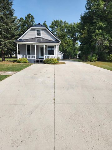 $126,900 | 107 5th Street Northeast | Pipestone