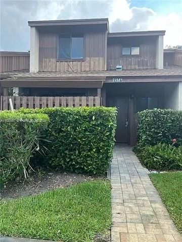 $377,500 | 1556 North 15th Terrace | Hollywood Lakes