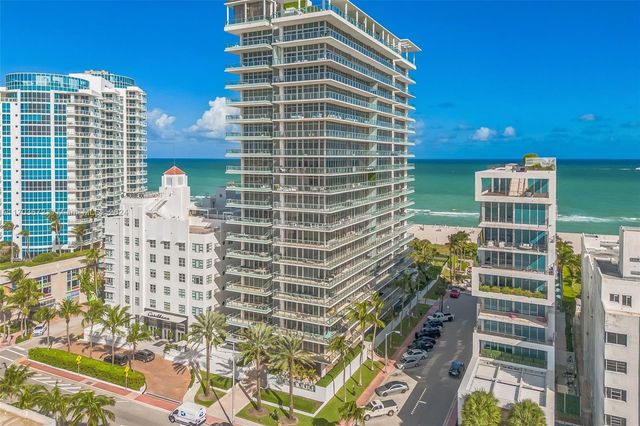 $2,499,000 | 3737 Collins Avenue, Unit S403 | Caribbean