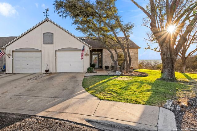 $365,000 | 1044 Edinburgh Drive, Unit 1044 | Kerrville