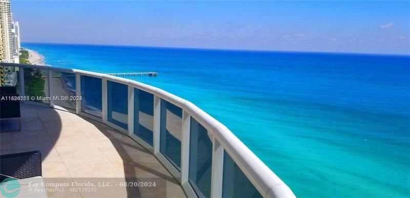 a view of balcony with floor