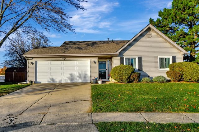 $329,500 | 1266 Big Horn Trail | Carol Stream