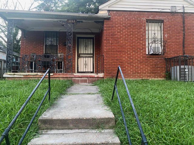 $75,000 | 1311 Breedlove Street | New Chicago