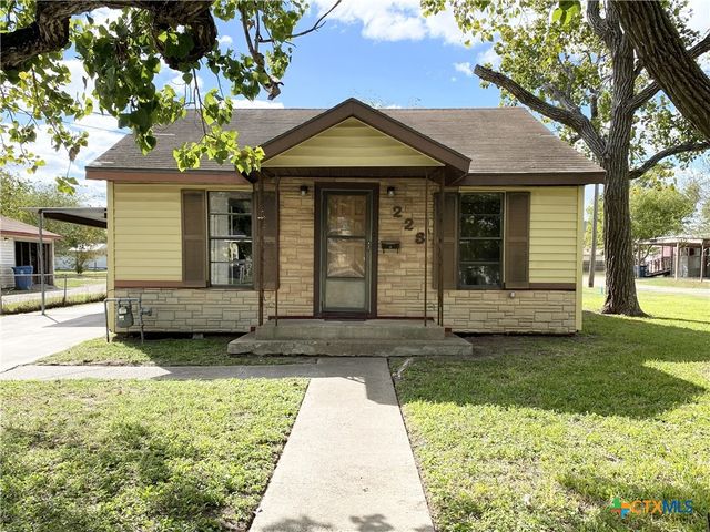 $95,000 | 223 Seadrift Street | Port Lavaca