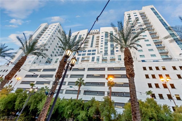 $2,895 | 150 South Las Vegas Boulevard, Unit 1005 | Central Casino Core