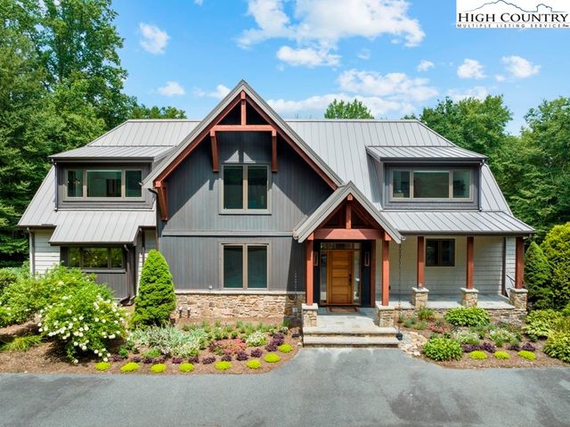 $4,860,000 | 1792 Golf Course Road | Grandfather