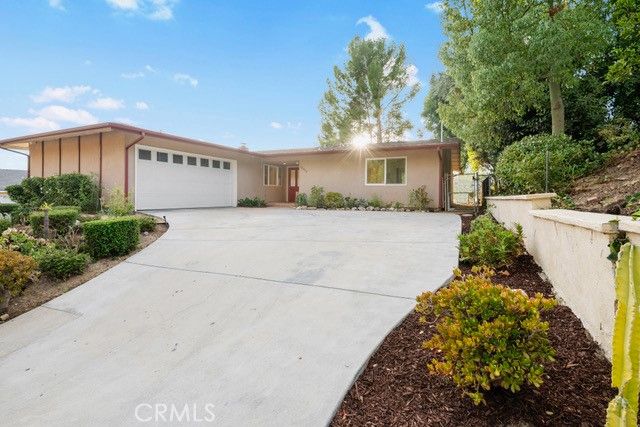 $1,275,000 | 26253 Adamor Road | Calabasas