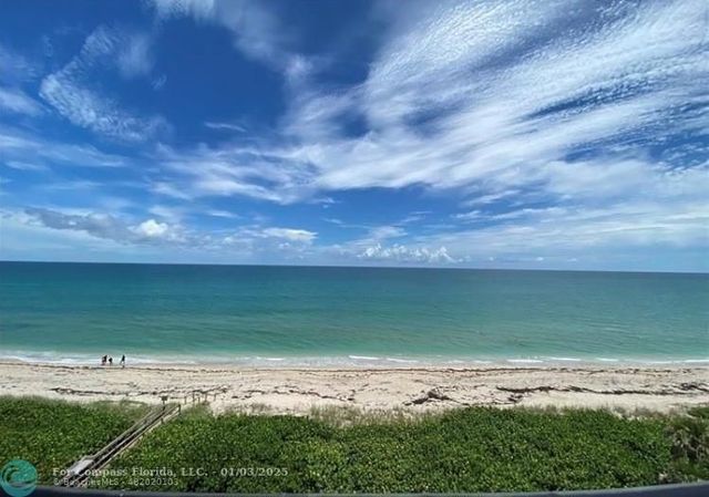 $574,999 | 9940 South Ocean Drive, Unit 607 | Hutchinson Island South