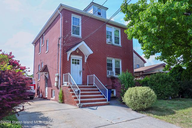 $1,098,888 | 45 Laconia Avenue | Dongan Hills