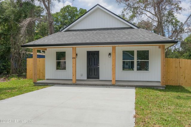 $299,900 | 1050 Butler Avenue | St. Augustine West