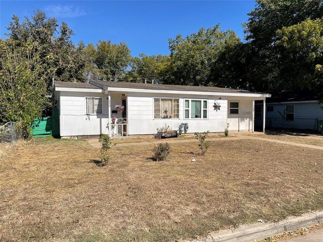 $260,000 | 3479 Selk Avenue | Oakhurst-Haltom City-Riverside