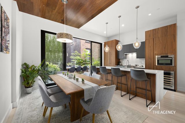 $2,995,000 | 351 Union Street, Unit 1 | Carroll Gardens