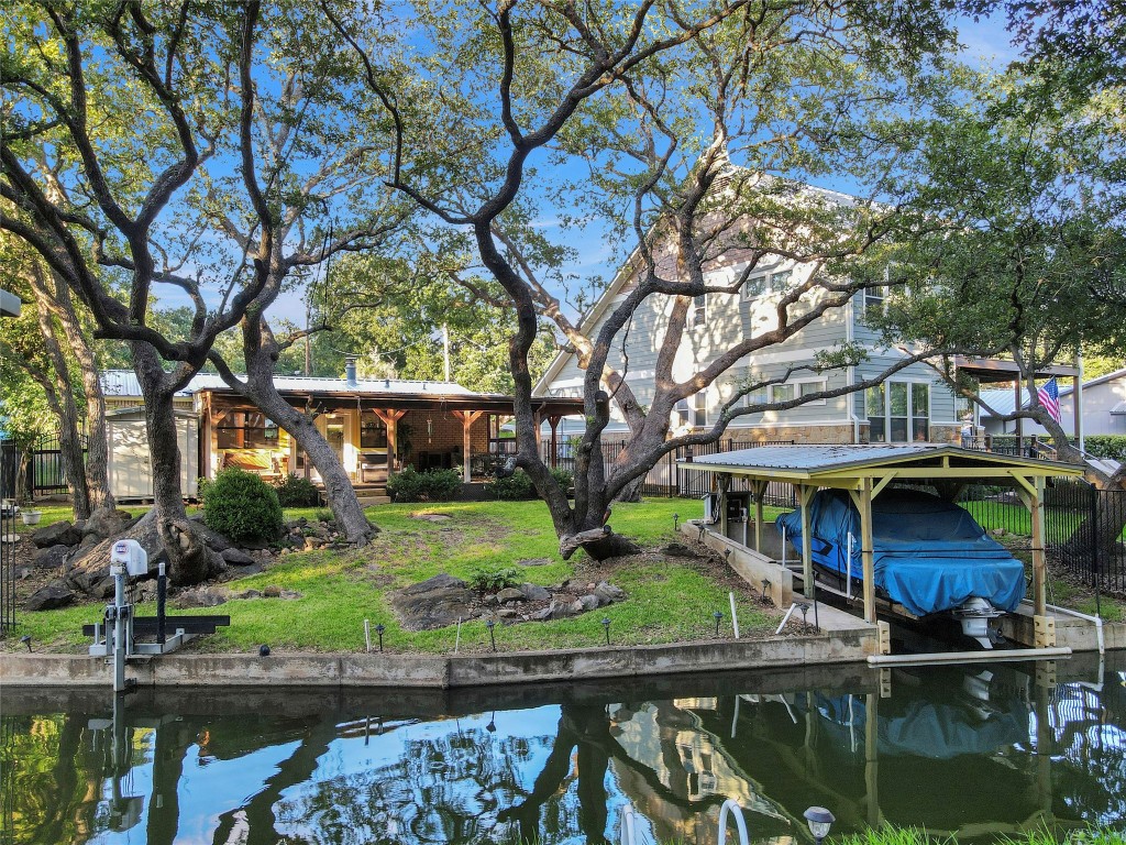 LAKEFRONT OF 106 LAKEVIEW DRIVE